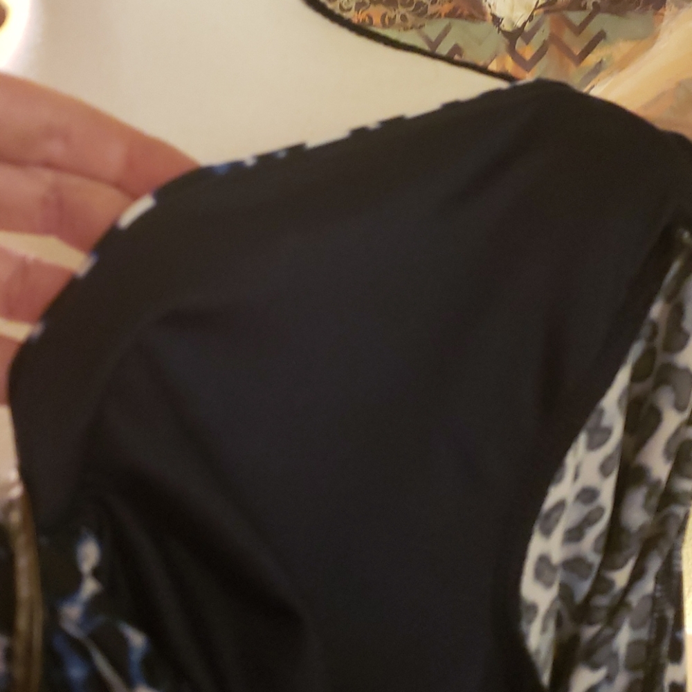 Top - Picture 8 of 8